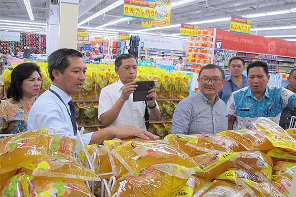  Pantau Langsung, Kemendag Optimistis Harga & Pasok Bapok Sulut Terkendali