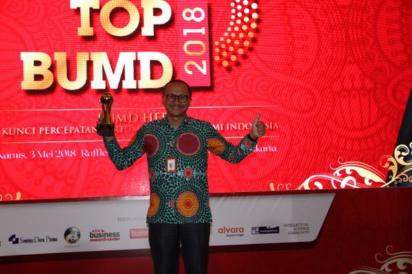  Jakpro Boyong 4 Penghargaan Top BUMD Awards 2018