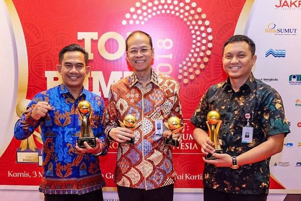  BJB Raih 4 Penghargaan Top BUMD Award 2018