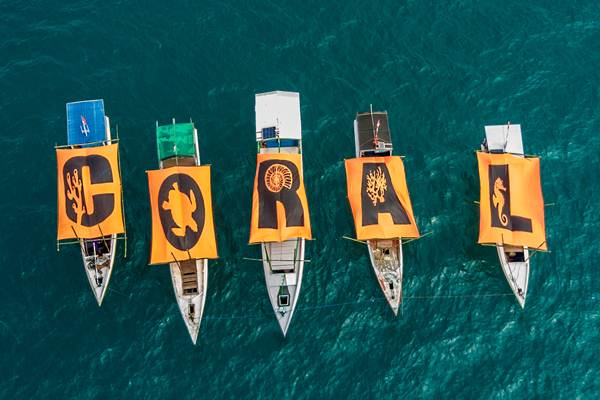  Aksi Tolak Kapal Tongkang Batu Bara di Karimunjawa