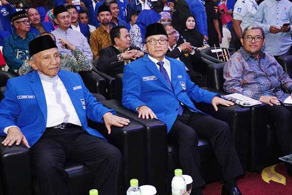 PAN Ajak Parpol Lain Tantang Jokowi dan Prabowo 