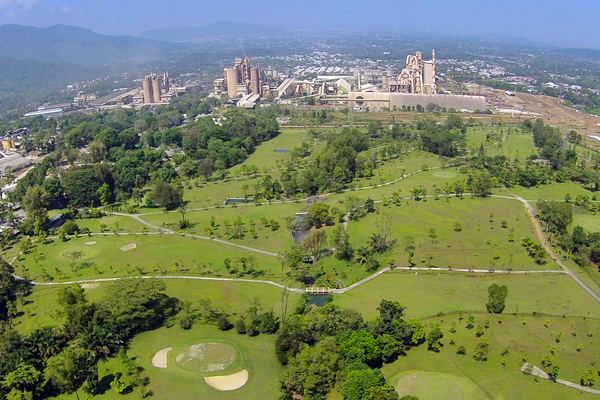  Potongan 50% PBB Lapangan Golf di Jakarta akan Dicabut