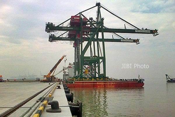  Perluasan Dermaga Teluk Lamong Rampung 2019
