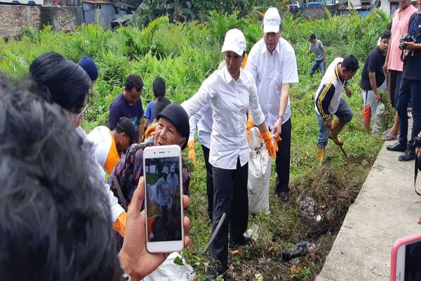  Rini Salurkan Padat Karya Tunai dan CSR Empat BUMN di Tarakan