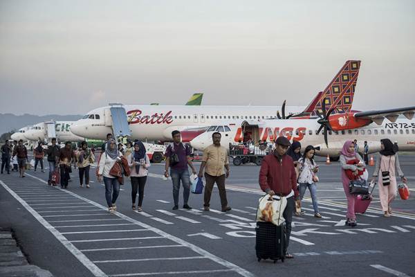  Bandara Adisutjipto Kembali Normal Pascaletusan Merapi