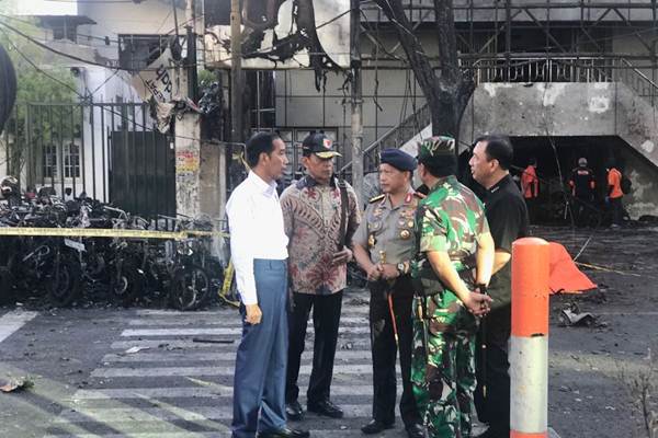  Presiden Jokowi Kunjungi Lokasi Ledakan Bom Surabaya