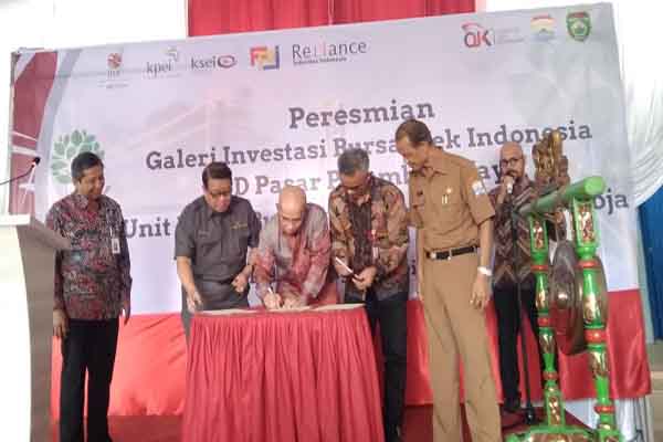  BEI Palembang Perluas Jangkau Investor Buka Galeri di Pasar Tradisional