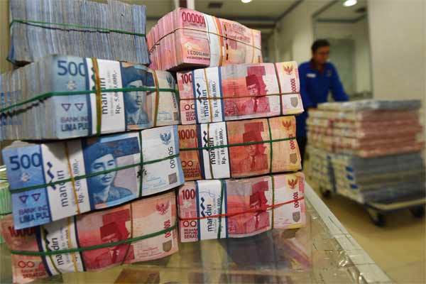  SPEKTRUM : Oh, Rupiah!