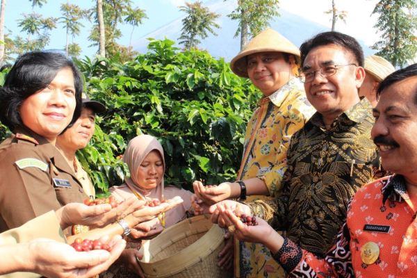  INDUSTRI AGRO : Apresiasi Dolar Bantu Dorong Kinerja Ekspor