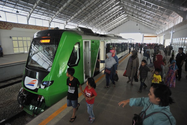  KA Bandara Internasional Minangkabau Kurangi Kepadatan Kendaraan Pandang