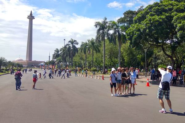  Pro-Kontra Tarawih Akbar di Monas