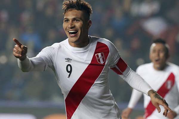  3 Kapten Timnas Rival Peru Minta FIFA Cabut Skorsing Guerrero