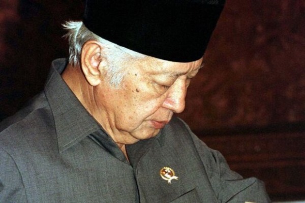  Fadli Zon: Soeharto Presiden Paling Berhasil di Bidang Ekonomi