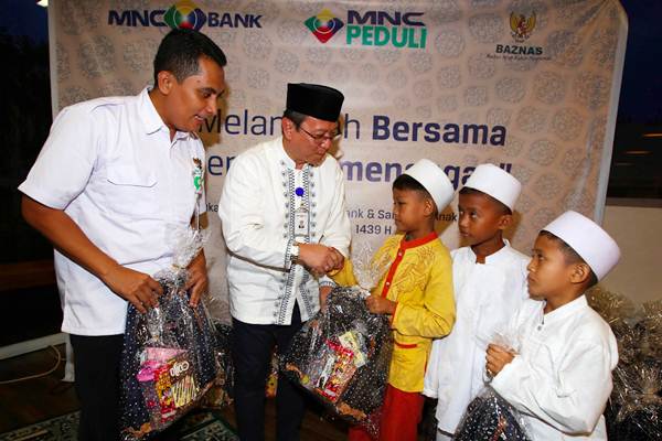  Bank MNC Buka Bersama Anak Yatim Piatu