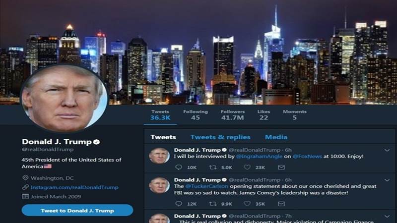  Trump Ingin Blokir Orang di Twitter, Tapi Dilarang Pengadilan  