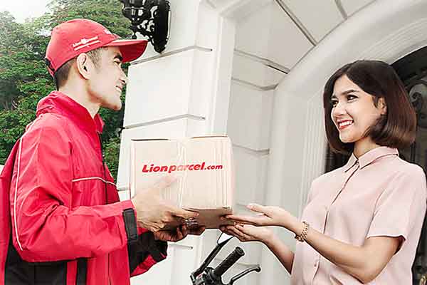  Lion Parcel & Himbara Gandeng BUMDes Garap Potensi Desa