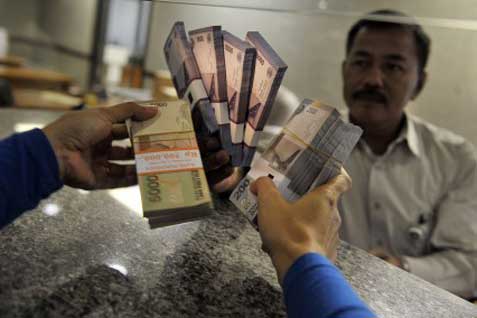  Pertumbuhan Uang Beredar Kembali Melambat