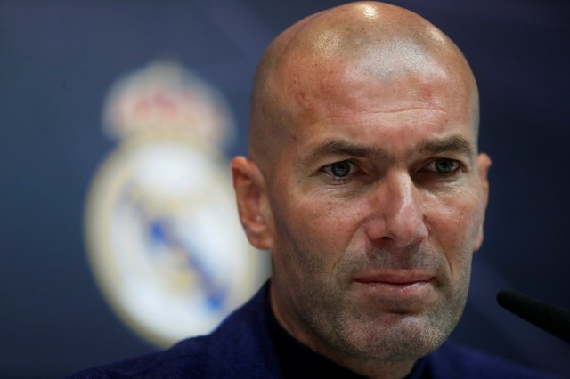 Zinedine Zidane mundur dari pelatih Real Madrid/Reuters