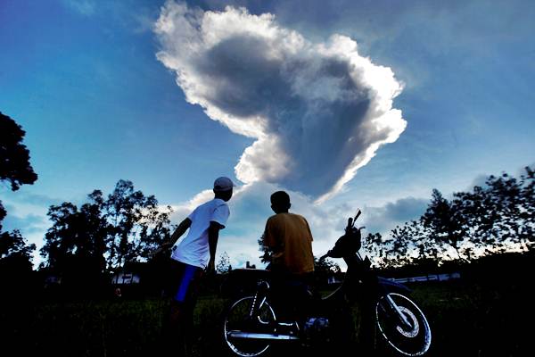  Gunung Merapi Kembali Alami Letusan Freatik