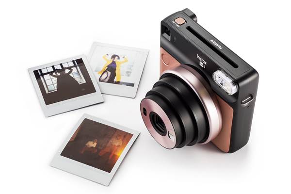  Review Fujifilm Instax SQ6: Kamera Anti-Mainstream Bertabur Filter