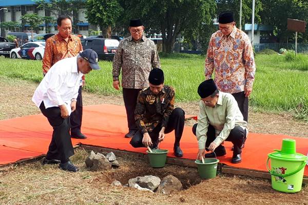  Kampus UIII Diminta Bisa Diakses Warga