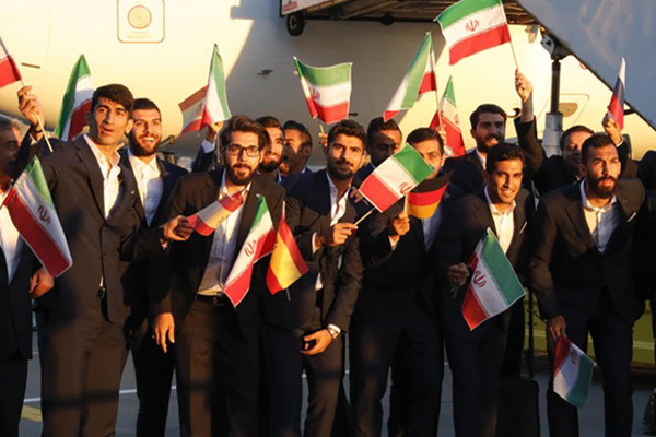 Skuat Timnas Iran menjadi kontestan Piala Dunia 2018 pertama yang tiba di Rusia./Reuters-Tatyana Makeyeva
