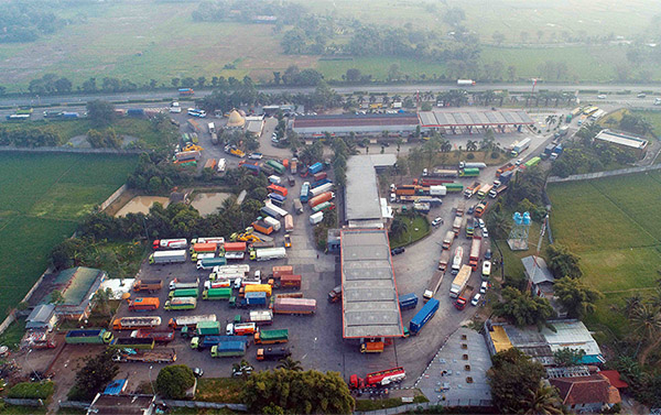  PEMBATASAN MOBIL BARANG