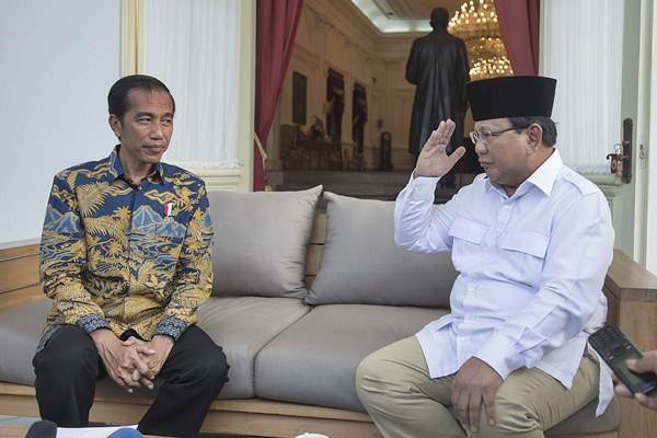  Survei Charta Politika: Elektabilitas Jokowi di Jabar Ungguli Prabowo