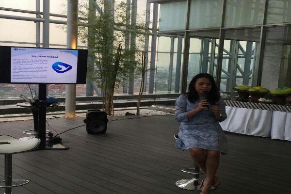  Bluebird Ganti Logo Baru
