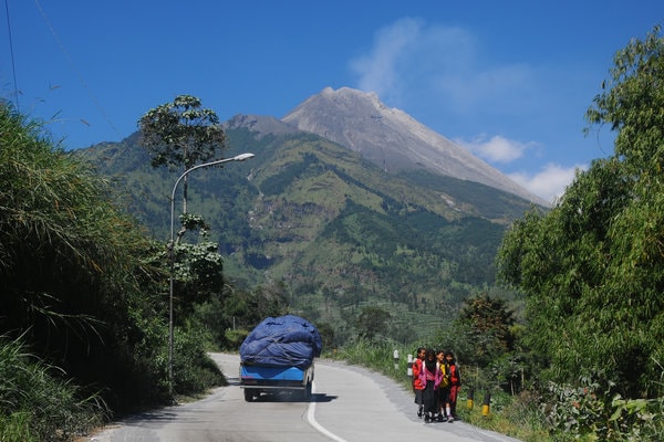  Warga Kawasan Rawan Bencana Merapi Diimbau Tetap Waspada