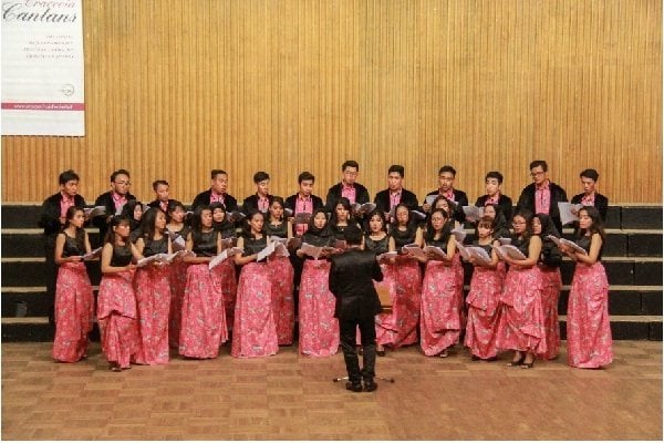  Paduan Suara Universitas Telkom Sabet 3 Gelar di Polandia