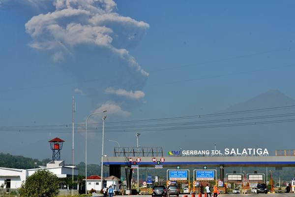  Warga Sekitar Merapi Diimbau Waspada Saat Lebaran