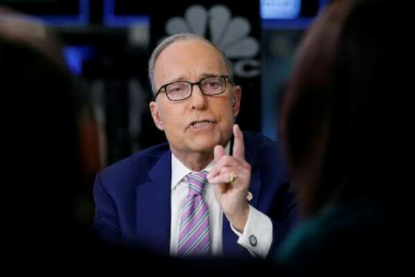  Penasihat Ekonomi Gedung Putih Larry Kudlow Alami Serangan Jantung