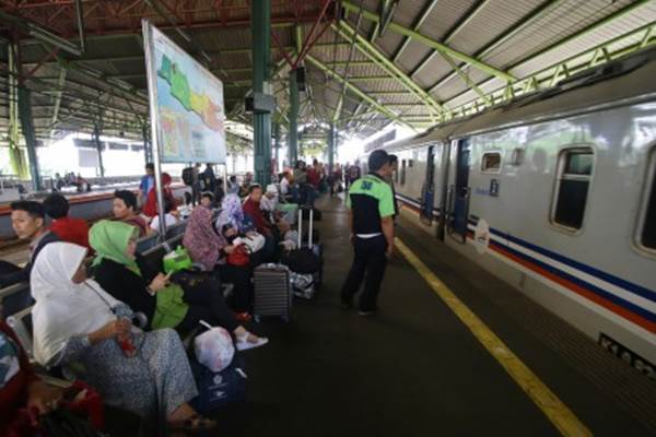  MUDIK LEBARAN 2018: Jumlah Pemudik di Gambir Sudah Mencapai 138.882 Orang