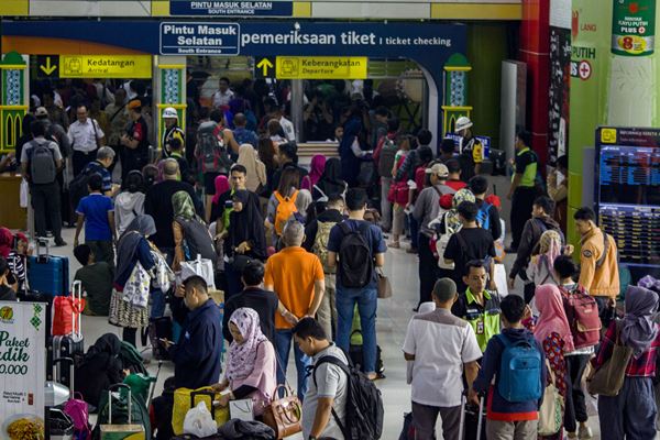  Empat Pesan Kepala Stasiun Gambir untuk Pemudik