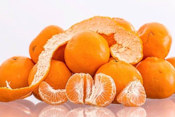  Jangan Dibuang, Ini Manfaat Kulit Jeruk Mandarin untuk Rambut