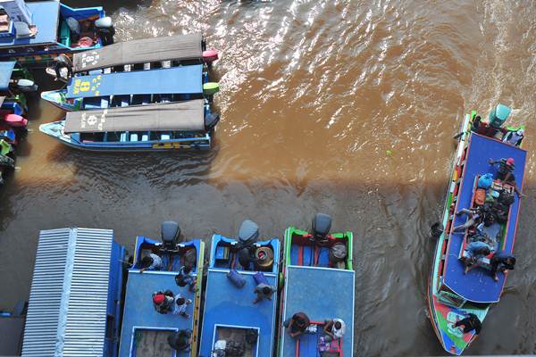  Mudik Jalur Sungai di Palembang