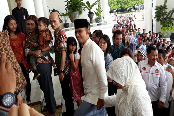  Makna Idulfitri bagi Anies Baswedan dan Sandiaga Uno