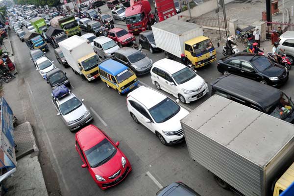  Arus Balik 2018: Kemenhub Himbau Truk Sumbu 3 Hindari Tol Japek dan Merak pada 19-20 Juni 2018