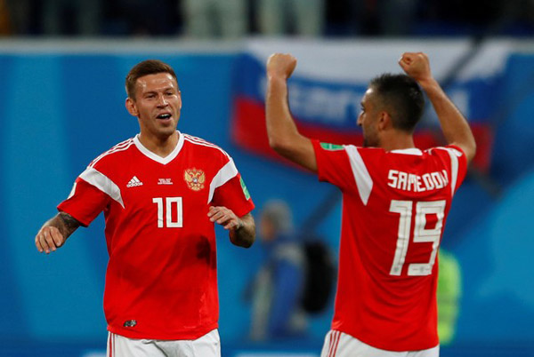  Rusia Lolos ke Fase Knock Out, vs Spanyol atau Portugal di 16 Besar?