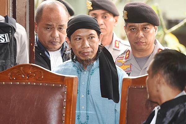  Penembak Jitu Amankan Vonis Aman Abdurrahman