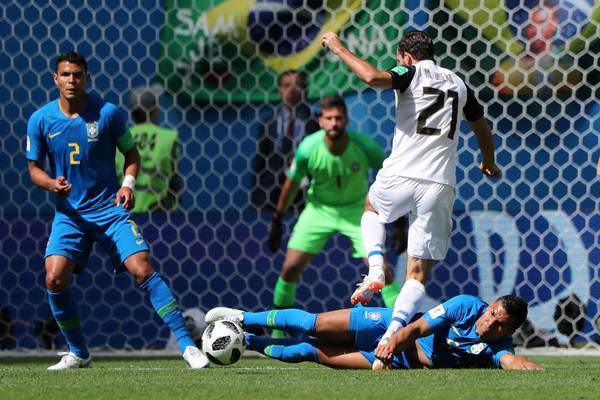  PIALA DUNIA 2018: Brasil Tertahan, Neymar Kelelahan (Babak I) 