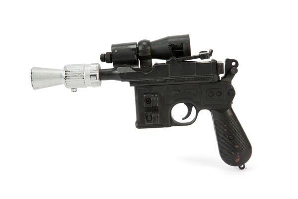  Pistol Han Solo Laku Dilelang Rp7,78 Miliar