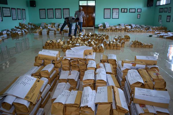  Kapolda Jatim Minta Masyarakat Dewasa Sikapi Pilkada