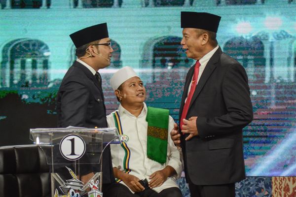  HITUNG CEPAT PILGUB JABAR 2018: Ridwan Kamil dan Deddy Mizwar Bersaing Ketat