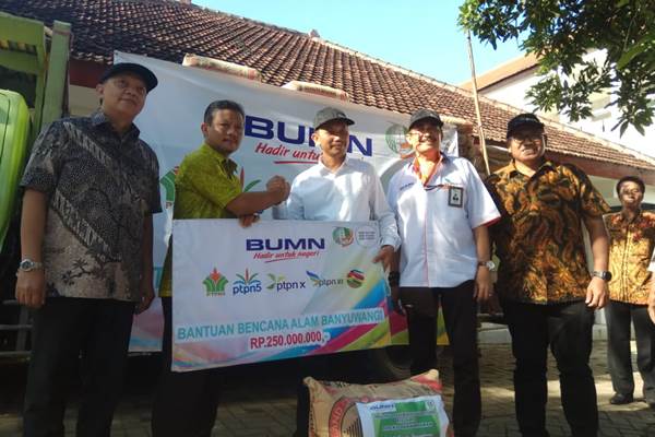  PTPN Group Salurkan Bantuan untuk Korban Bencana Banjir Bandang Banyuwangi