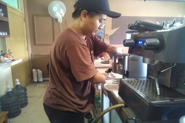  PEMBERDAYAAN DIFABEL Lewat Secangkir Kopi Kesetaraan