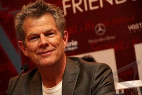  David Foster & Jebolan “American Idol” Katharine McPhee akan Menikah