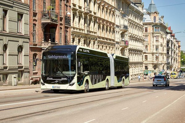  Volvo Terima Pesanan Bus Listrik Terbanyak di Swedia
