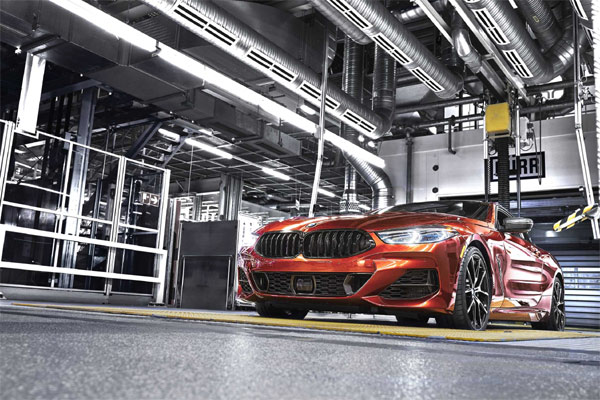  BMW Seri 8 Coupé Baru Segera Diproduksi di Pabrik Dingolfing